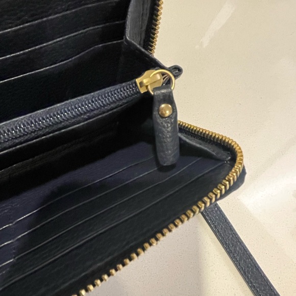GiGi New York Embossed Python Zip Around Wristlet Wallet in Navy Blue - Picture 5 of 16